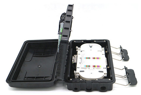 1x8 PLC Splitter 24 Port Fiber Termination Box Waterproof IP65