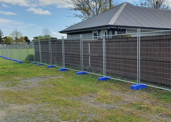 Buy cheap 2.1m X 2.4m Outdoor Temporary Privacy Fence Standard Australia Panels For Building Site from wholesalers