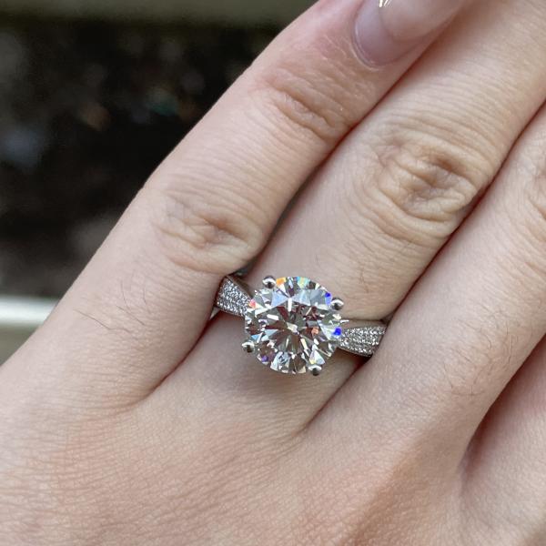 Buy cheap 18K Real Gold Lab Grown Diamond Rings IGI Certified for Engagement Wedding from wholesalers