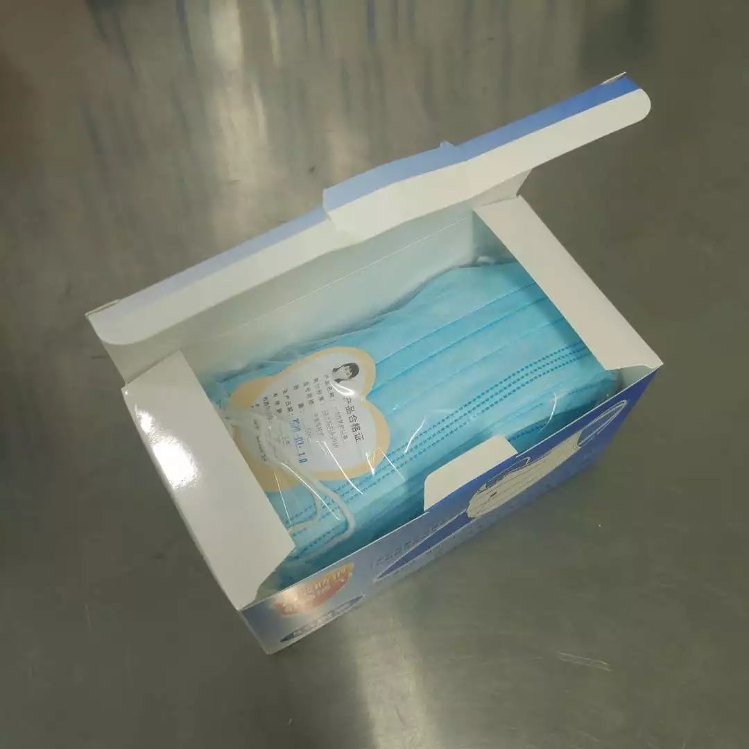Personal Medical Disposable Products N95 Surgical Mask For Preventing Virus Spread