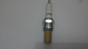 Wholesale C7HSA Car Spark Plug , Ngk Oem Spark Plug For Motorcycle 50cc-150cc ISO Approved from china suppliers