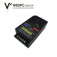 Buy cheap 12V / 24V Float Black Generator Battery Charger Universal For Auto CHR - 1445 product