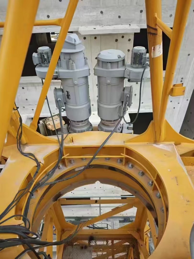 MC120 Potain Tower Crane Built to Last Trusted Worldwide with Maximum Lifting Weight 6t in Yellow