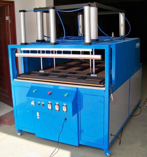Buy cheap Commercial Vacuum Pillow Packing Machine , Movable Foam Packing Machine from wholesalers