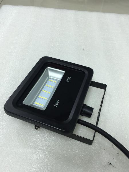 Quality Ip66 Waterproof Outdoor Tunnel Pathway PIR LED Flood Light 20W 50 Hz 60Hz ≥120lm/W for sale