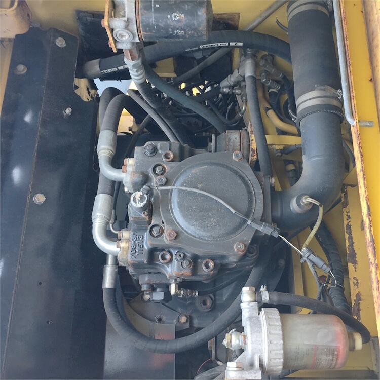 Original Hydraulic Pump 16 Ton Used Komatsu PC160-7 Excavator with Original Color
