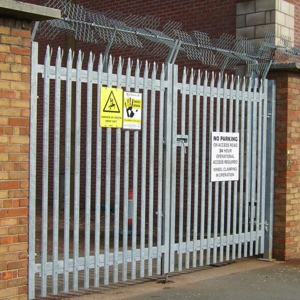 Buy cheap Customized heavy duty palisade fence panels curved top palisade fencing from wholesalers
