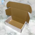 Eco Friendly Varnishing Colored Corrugated Mailing Boxes 4C Printing