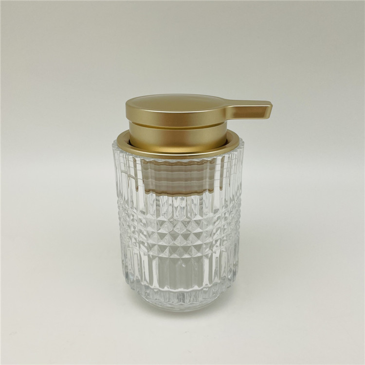 Dimond Ribbed Glass Bathroom Accessories Set With Clear Color Gold Parts