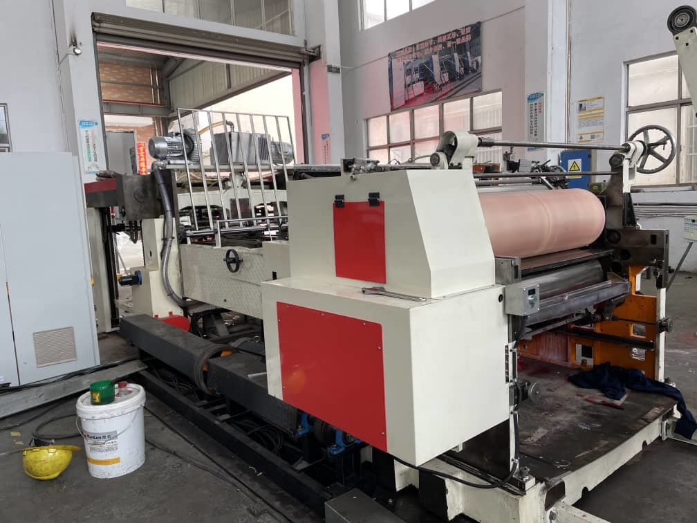 Refurbished Used Fuji 45Inch Varnish Coating Machine With Feeder