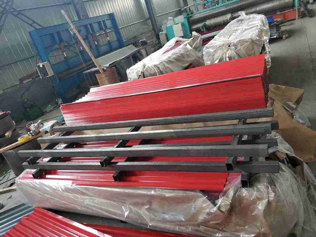 Flexible Warehouse , Special Constructions Corrugated Steel Roof Sheets