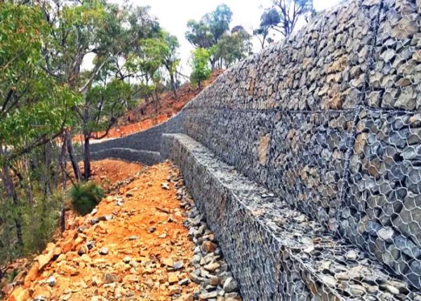 Buy cheap Riverside Reinforce Dia 5.5mm Zinc Coating Gabion Wire Mesh from wholesalers