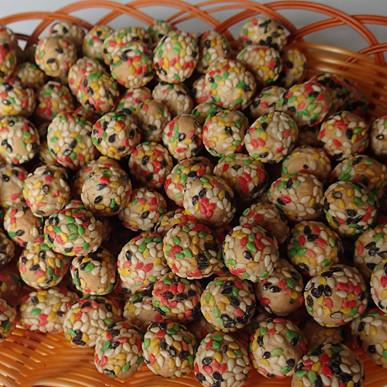 Buy cheap Delicious Honey Sesame Peanuts Ball Multi Flavor Snacks Plump Crispy from wholesalers