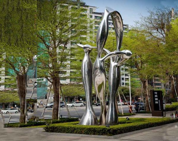 Quality Street Decoration Stainless Steel Art Sculptures 5 Meter Height Polished Mirror Finishing for sale