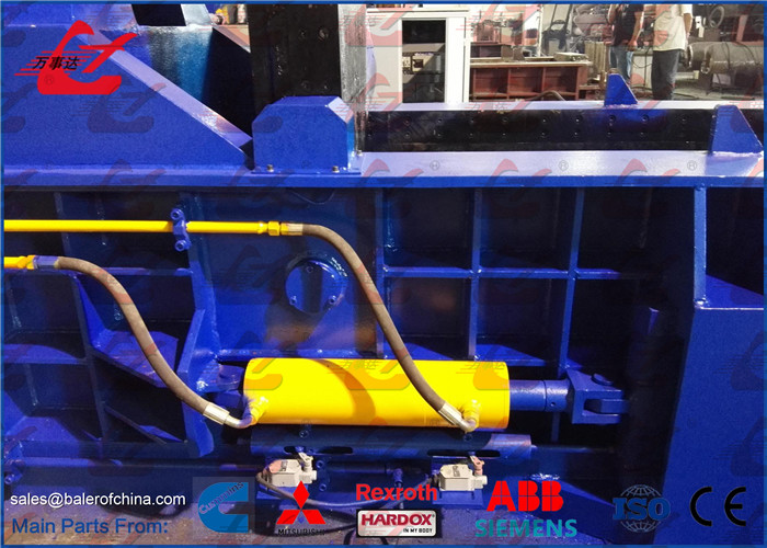 Hydraulic Aluminum UBC Cans Compactor Metal Scrap Baling Machine 250 X 250mm Bale Size