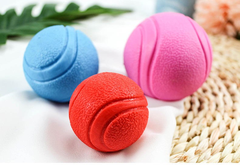 Orange Pet Treat Dispensing Ball Solid Rubber Pet Ball Natural Rubber Dog Chew Toy