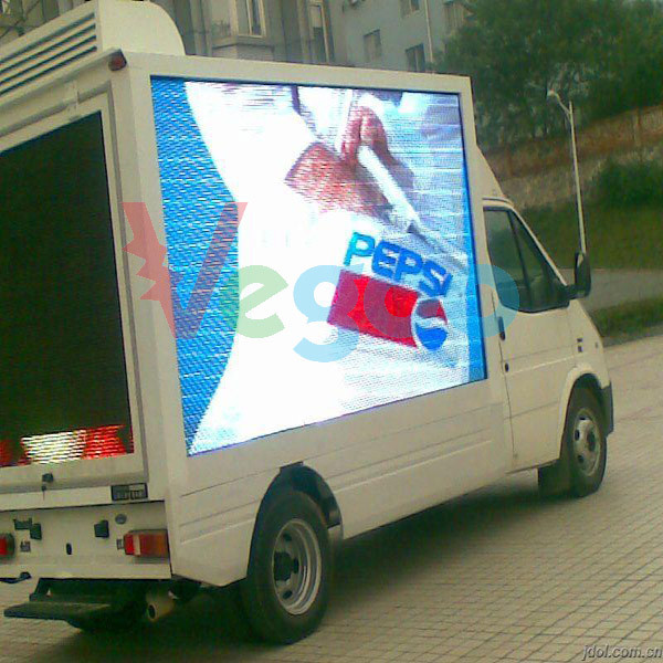 High Brightness Advertising P8 Outdoor Full Color LED Display Truck Mounted