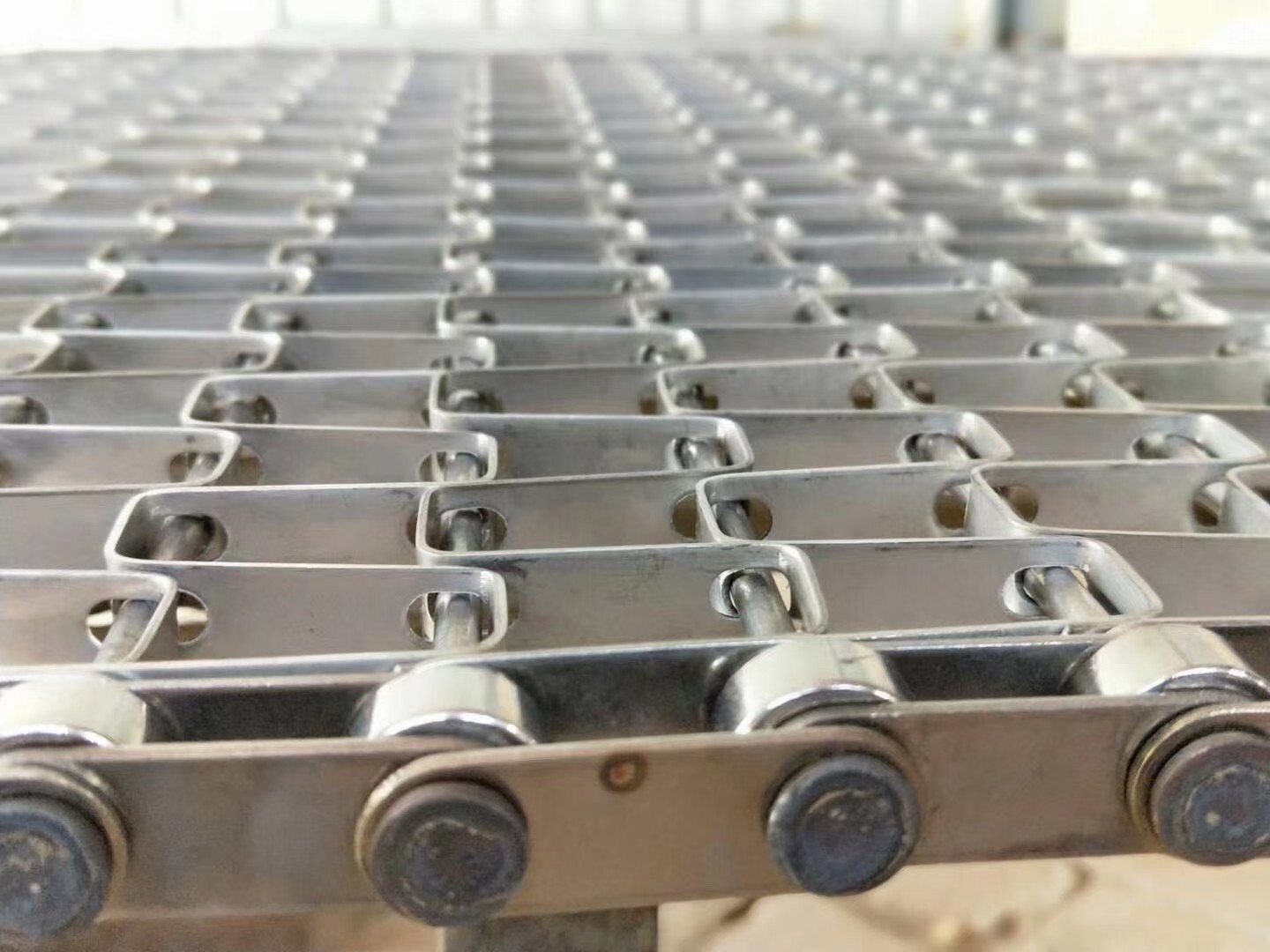 Spiral 304 SS Conveyor Wire Belt Corrosion Resistant 4.0m Width