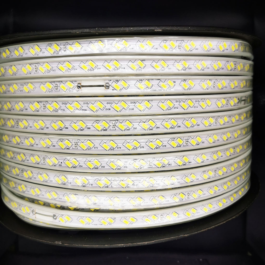 Wholesale 110v-220v Led Strip Light 100m/roll 50m/roll With Connector Customize Length