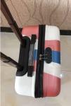 Factory Wholesale Lightweight Boarding Box Portable Universal Wheel Suitcase