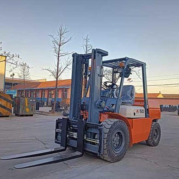 Buy cheap Chinese Gasoline Powered Forklift 5000kg CPCD50 Counter Balanced Lift Truck from wholesalers
