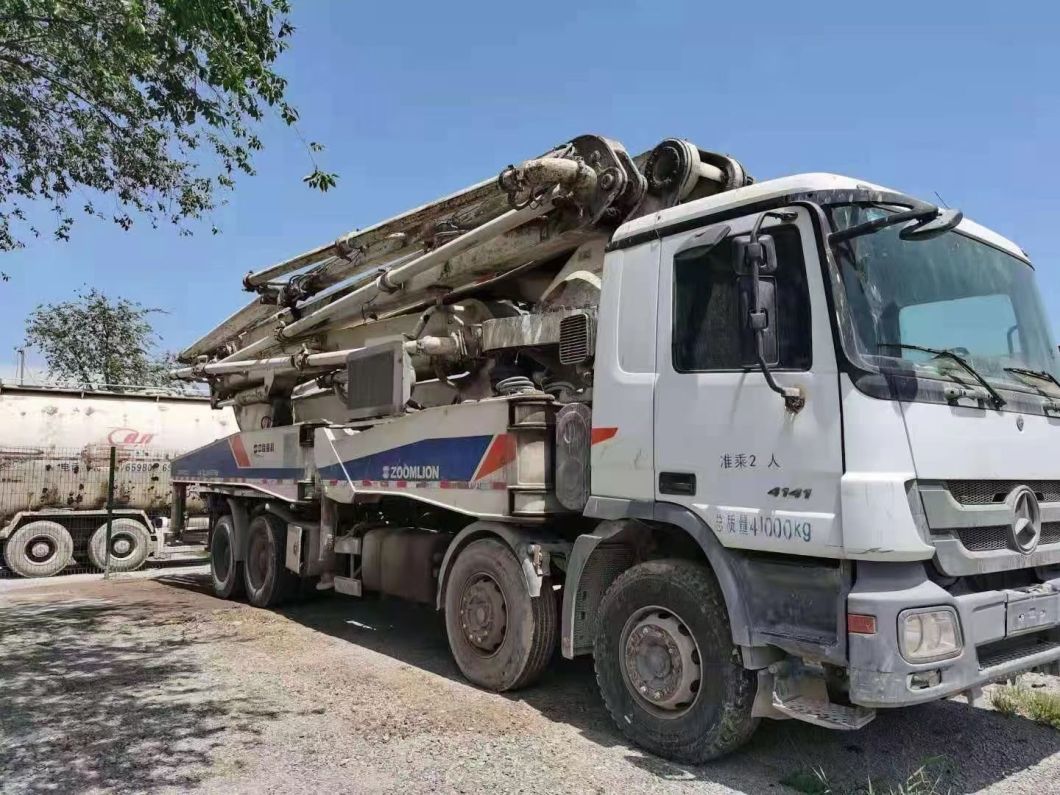 Batching Plate Truck Pump Zoomlion 52m Second Hand Pump Truck