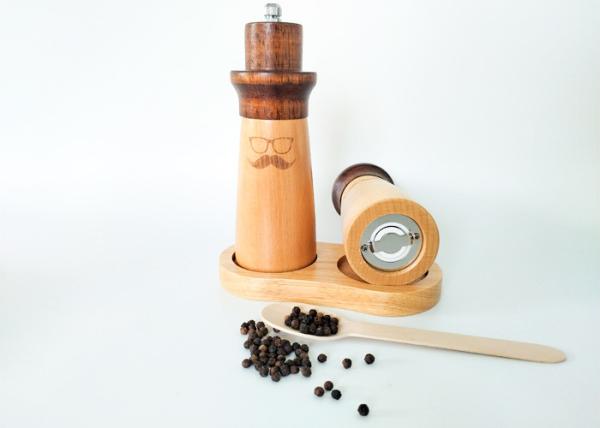 Buy cheap Classic Look Wooden Salt And Pepper Grinders for Elegant Dining Experience from wholesalers