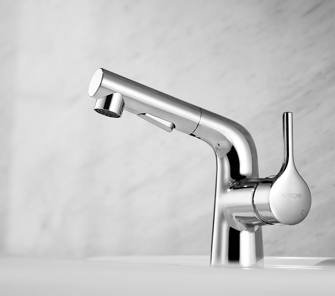 Zn Alloy A91221 Basin Mixer Faucet , Chrome Pull Out Spout Tap