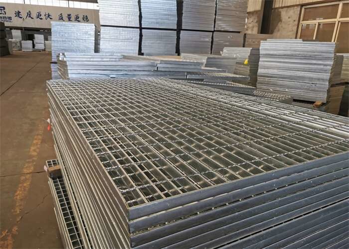 6mm Thick Heavy Duty Driveway Drainage Grates 25x3mm Serrated Type