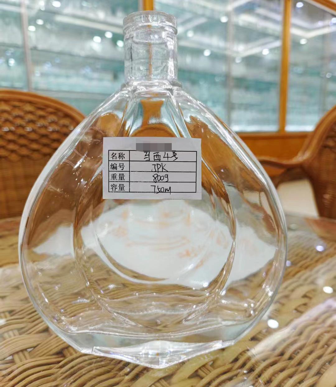 Transparent 500ml 700ml 750ml XO Brandy Glass Bottles with Round Shape Collar