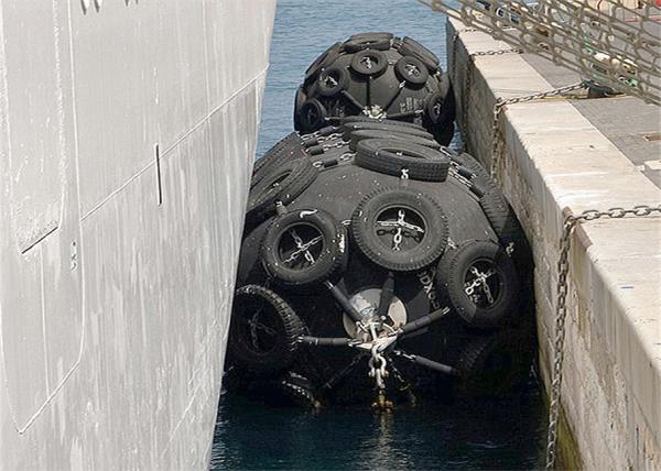 Buy cheap Dock Flocking Sling Aircraft Tyres Chain Net Yokohama Rubber Fender from wholesalers