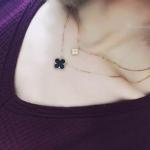 Van Cleef Arpels Luxury Gold Jewelry Sweet Alhambra Pendant Yellow Gold Mother