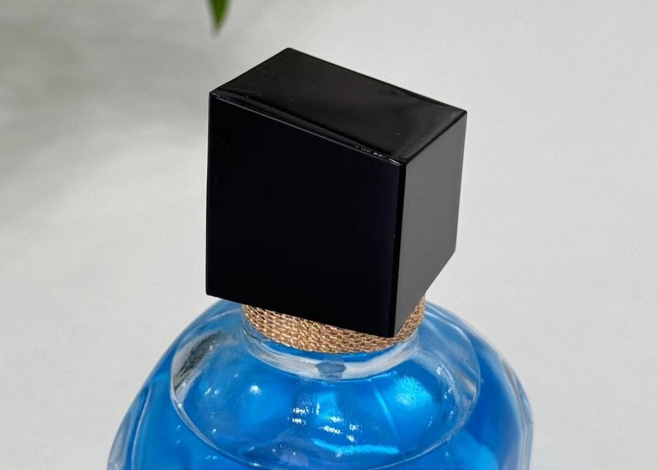 Zinc Alloy Customizable Color Perfume Bottle Caps With Eco-friendly Material