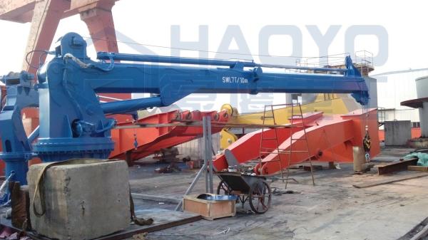 Quality HAOYO QUALITY Telescopic Boom Hydraulic Ship 10 Ton Deck Marine Crane for sale