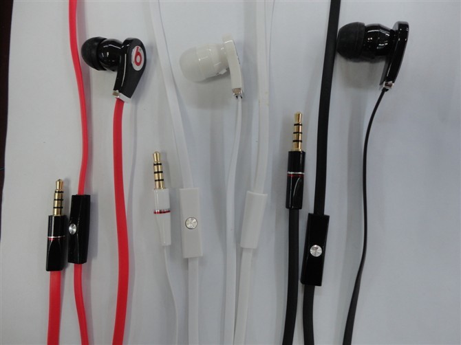 Christmas Beats By Dr.Dre Beats Tour High Resolution Earphones Earbuds with Microphone for iPhone 6 6pls 7 7s Samsung