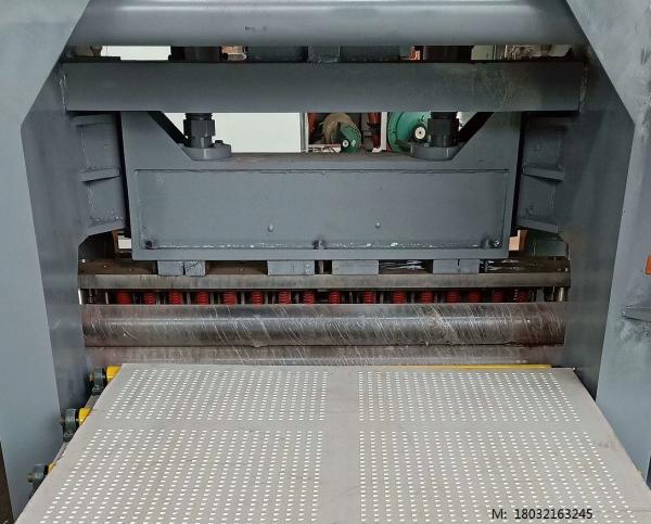 MDF Sheetrock Round Hole Sheet Perforation Machine / Sheet Metal Perforating