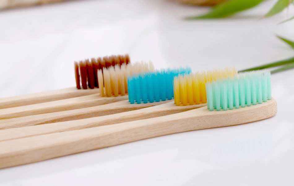 Length 18.8cm Non Plastic Bamboo Toothbrush Eco Friendly Compostable