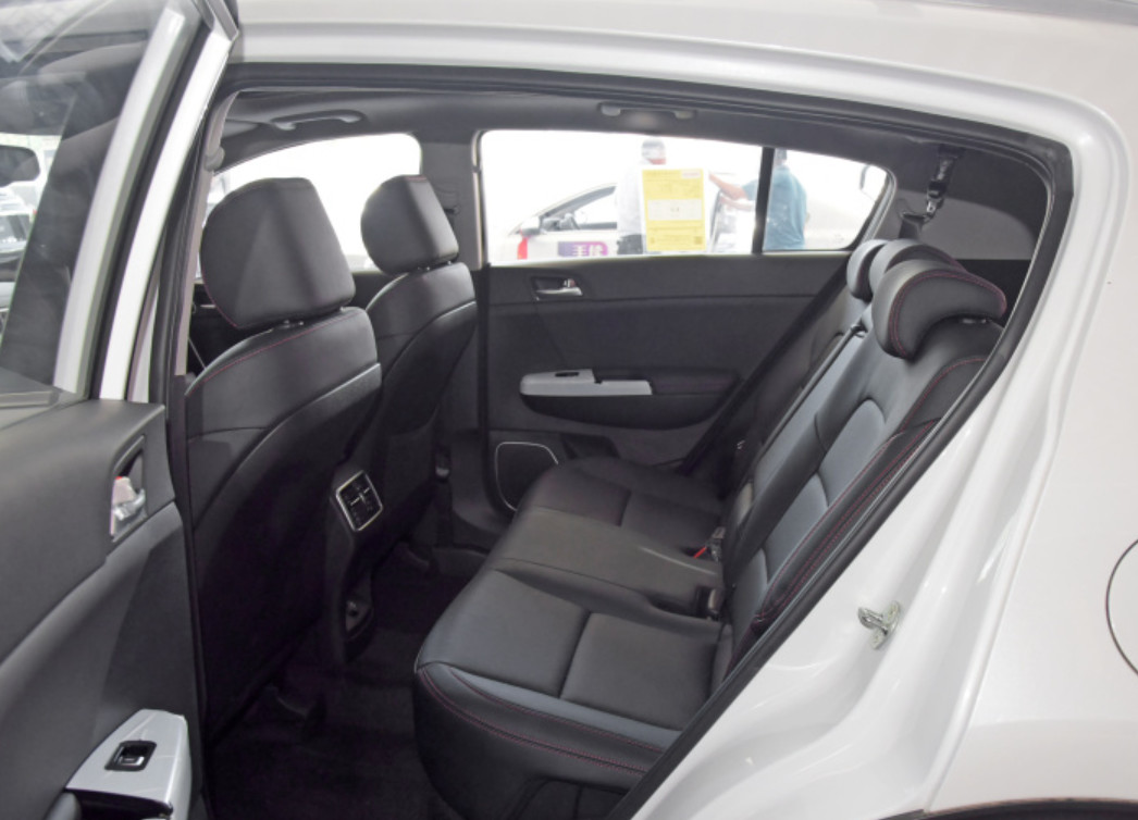 KIA KX5 2021 1.6T Auto-2wd Luxruy Edition 92 # Gasoline Compact SUV 5 Door 5 Seats