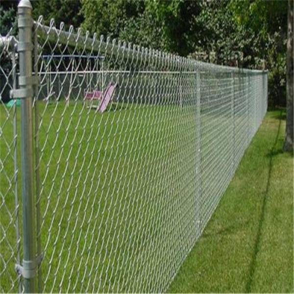 Buy cheap OEM 25 Ft Roll Chain Link Fence Farm Chain Link Fence Anti Corrosion from wholesalers