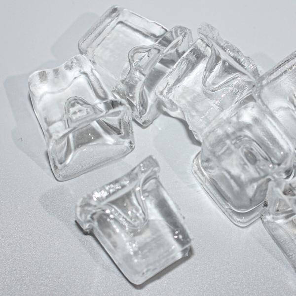 Big Maker Ice Spraying Square Commercial 25 Kgs Per Day Ice Maker Machine Small Ice Making Machine for Restaurant Hotel