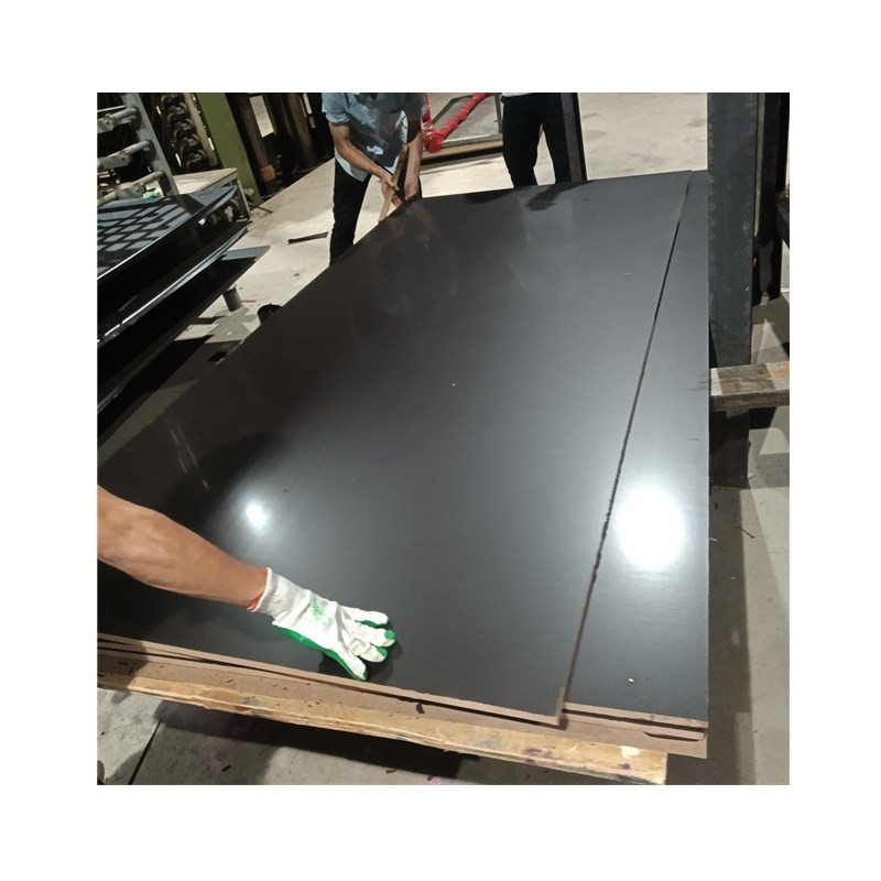 Waterproof Melamine Eucalyptus Core Formwork Film Faced Plywood