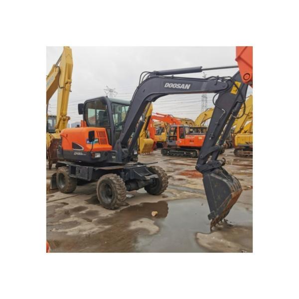 Used Doosan DX60WN Excavator with 0.2 Bucket Capacity in Shanghai Yard Good