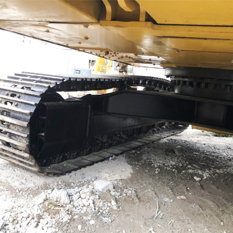 30 ton Caterpillar 330D Excavator with 2020 Year Model and Original Hydraulic Cylinder