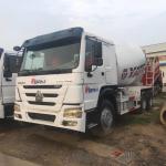 Sinotruck Used Mixer Truck Concrete Mixing Vehicle HOWO 380hp 6x4 8x4