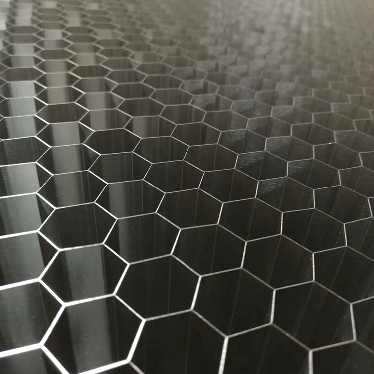 Lightweight Aluminum Honeycomb Core Materials With Smooth Surface