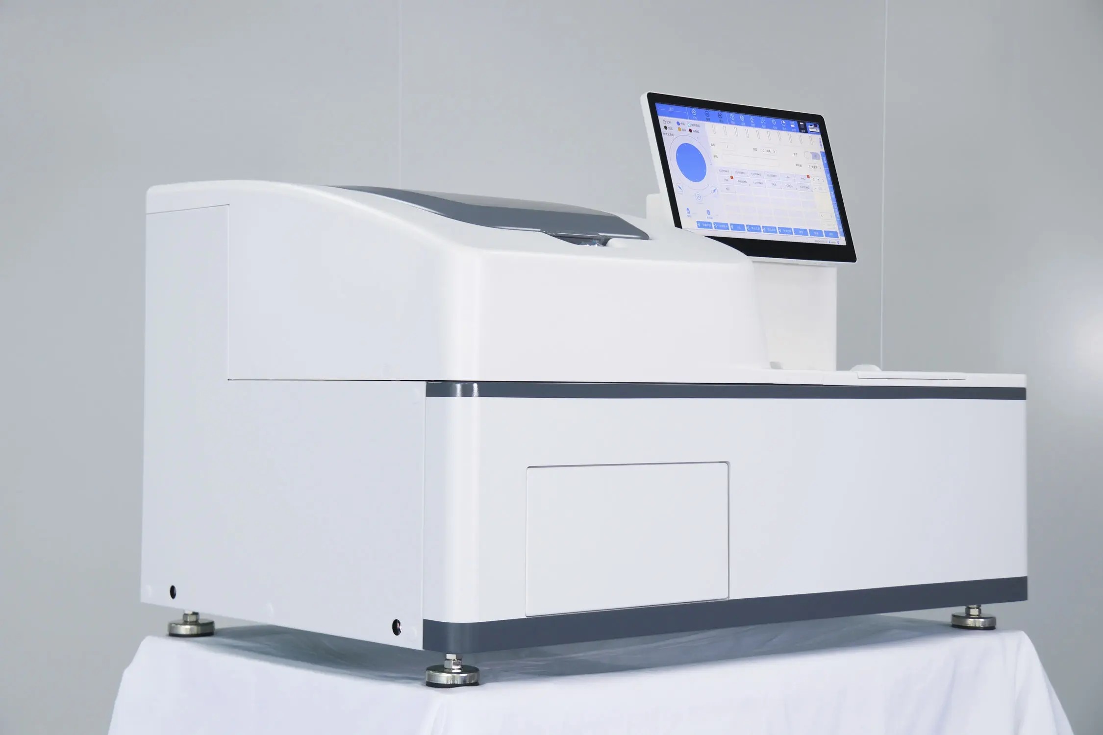 220T/H CLIA Immunoassay Analyzer For Thyroid Fertility Tumor Markers And Other 74 Kinds Of Reagents