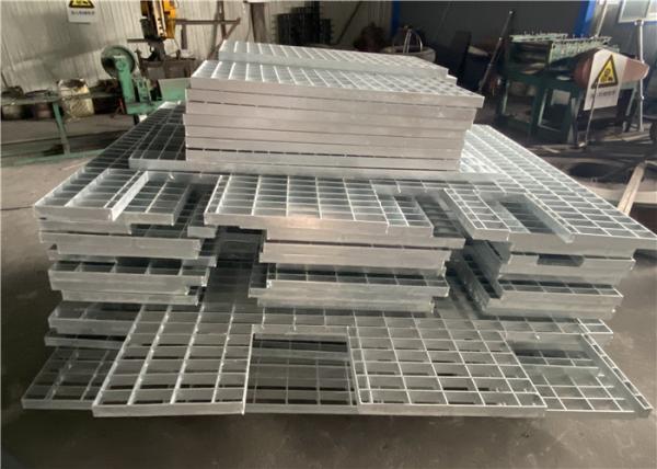 Buy cheap 32 X 5mm Stainless Steel Grating Hot Dip Galvanized Trench Drain Cover from wholesalers
