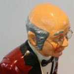 145cm Height Antique Polyresin Statue Figurine Resin Butler Holding A Plastic