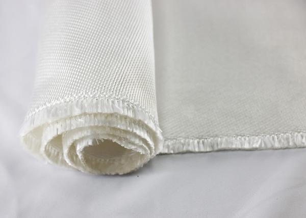 Buy cheap 96% High Silica Fiberglass Cloth , 0.7mm Fireproof High Temp Silica Cloth from wholesalers