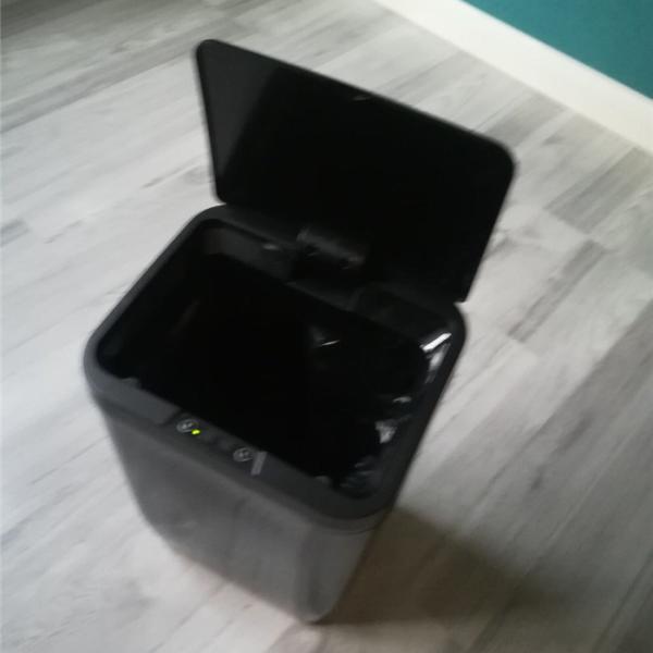 Buy cheap Eco Friendly Durable Touchless Smart Trash Can For Indoor / Office from wholesalers